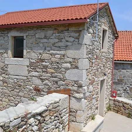 Casa De Moreira